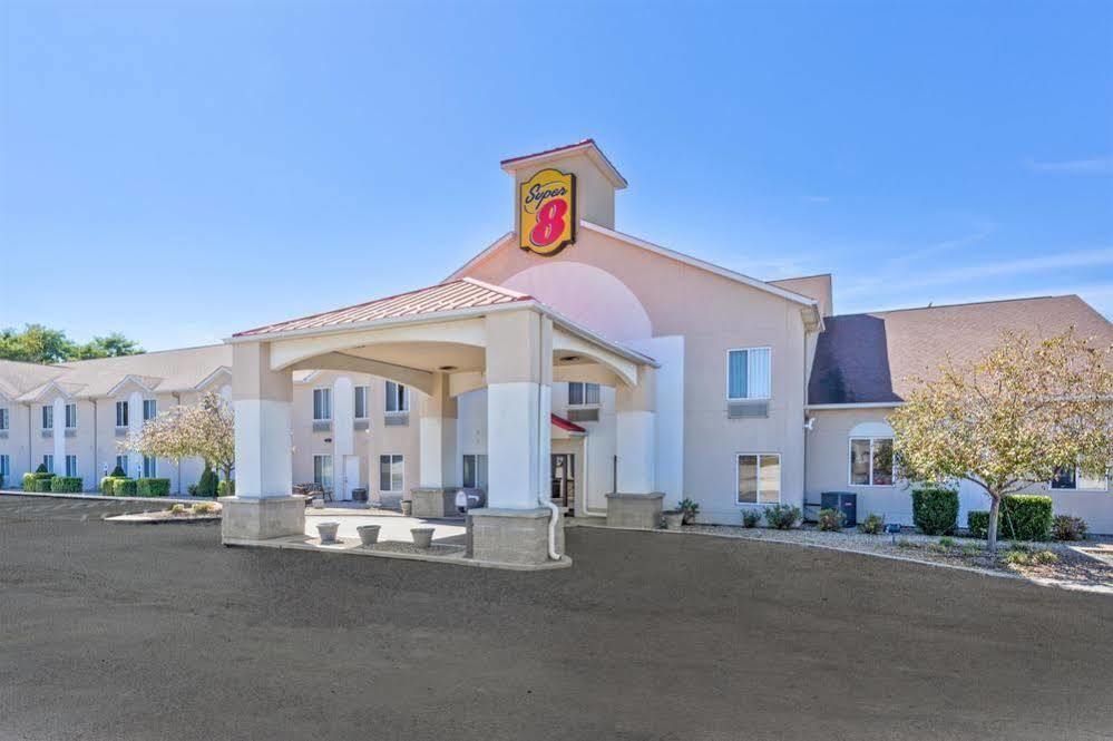 克洛弗代尔速8酒店 克罗弗戴尔 外观 照片