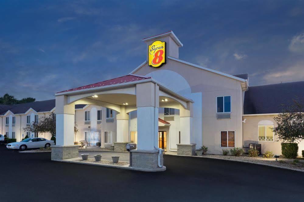 克洛弗代尔速8酒店 克罗弗戴尔 外观 照片